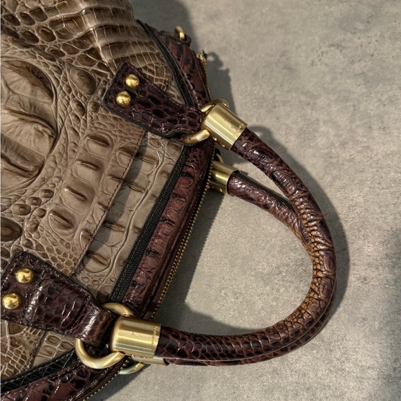 Brahmin Melbourne Lisa Dome Satchel! Very Gently Used!! - Picture 8 of 13